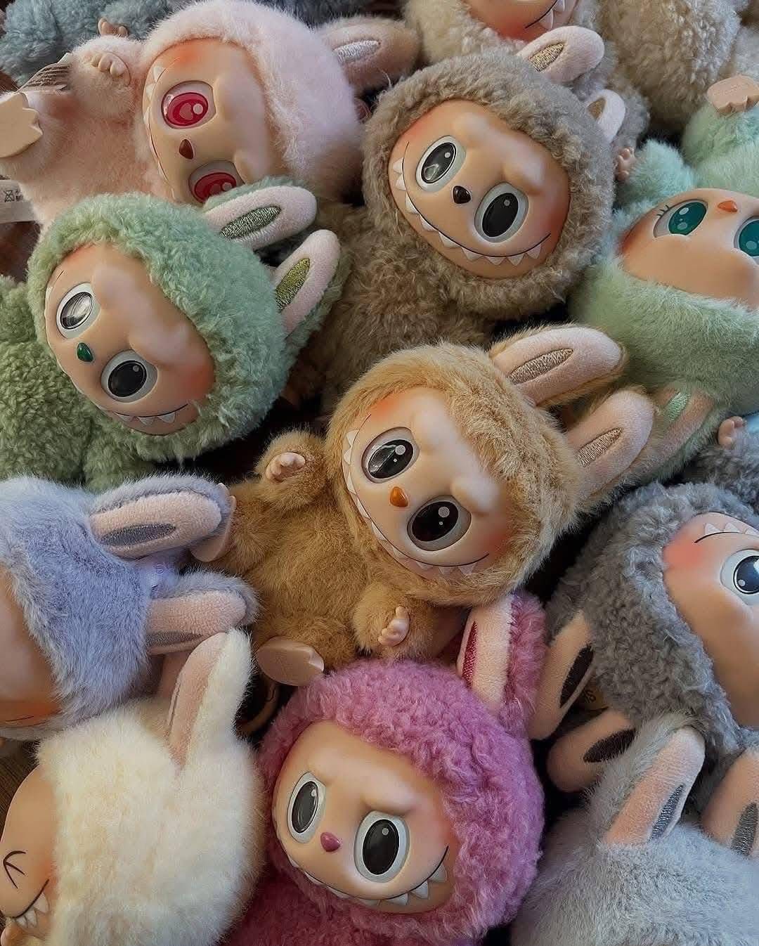 Labubu Monster Doll Pallet - Image 6